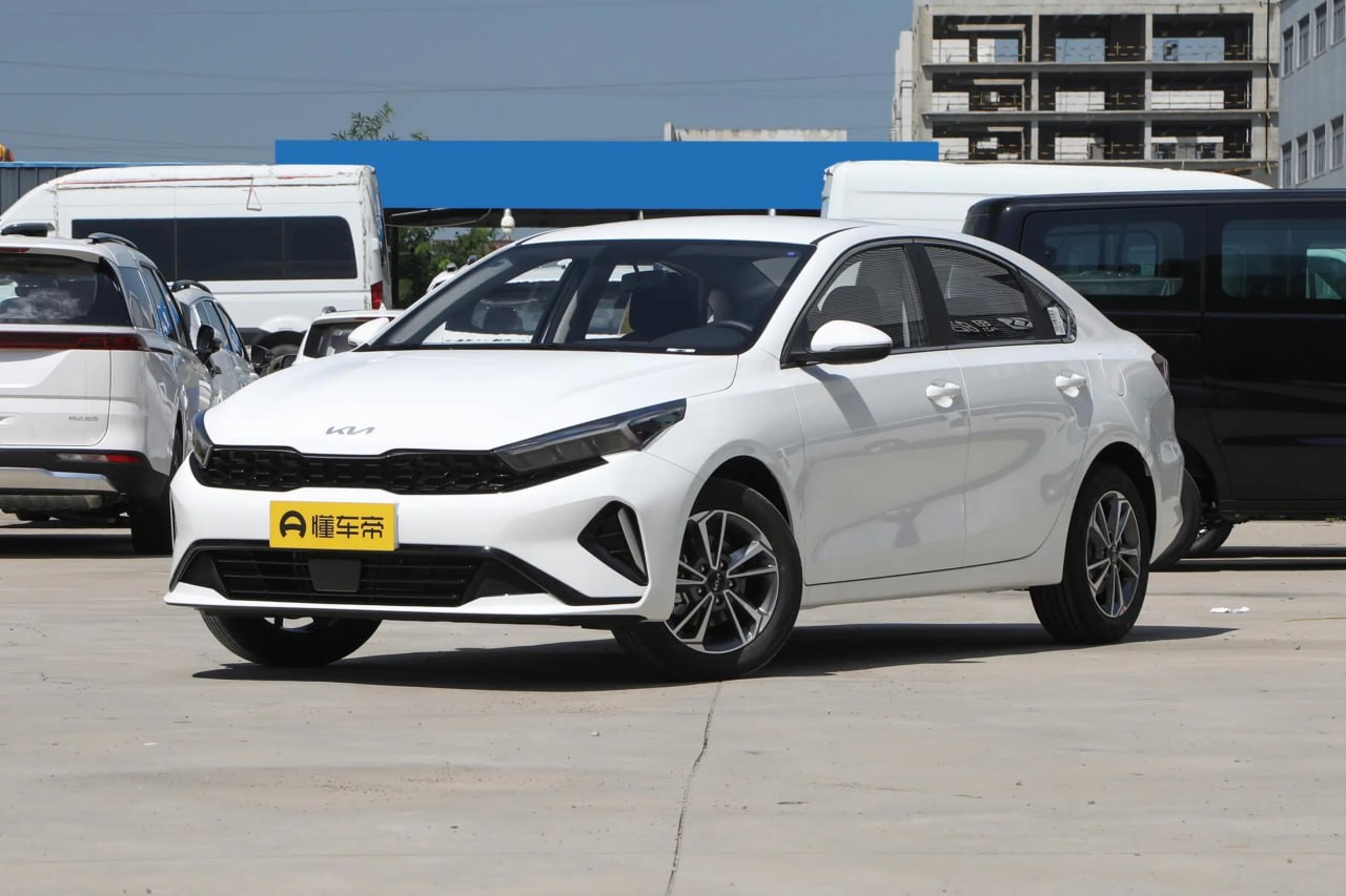 Kia K3 1.5 MPi CVT Comfort Edition (9)